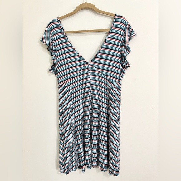 WILD FABLE Striped Flutter‎ Sleeve Ribbed Women's Skater Mini Dress Size XL - Picture 2 of 9